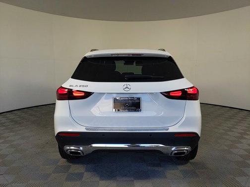 2025 Mercedes-Benz GLA 250 Base