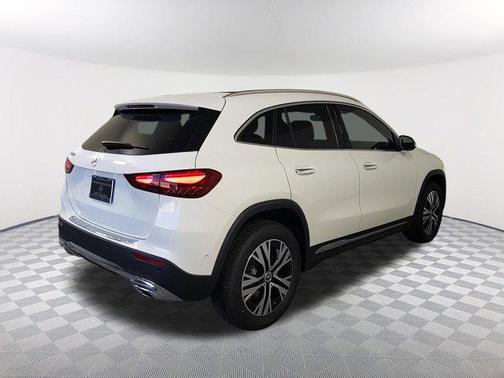 2025 Mercedes-Benz GLA 250 Base