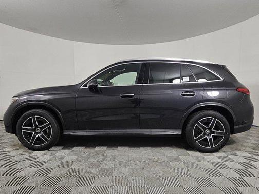 2025 Mercedes-Benz GLC 350e Base