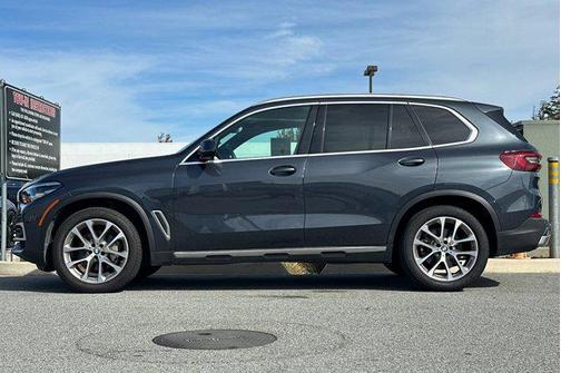 2022 BMW X5 sDrive40i