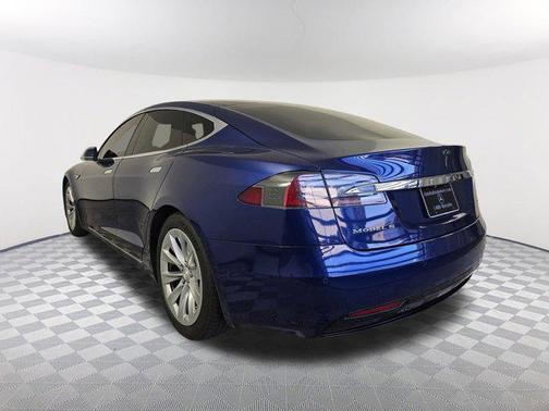 2016 Tesla Model S 90D