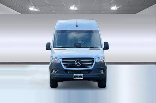 Arctic White 2025 Mercedes-Benz Sprinter 2500 High Roof