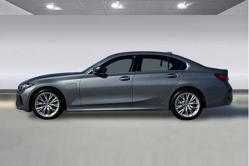 Skyscraper Grey Metallic 2024 BMW 330e 330e