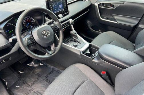 2021 Toyota RAV4 Hybrid LE