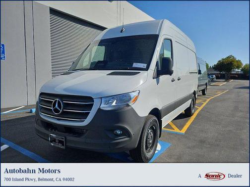 2025 Mercedes-Benz Sprinter 2500 Standard Roof
