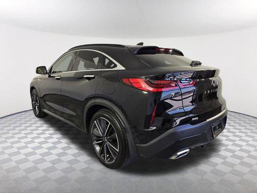2023 INFINITI QX55 LUXE