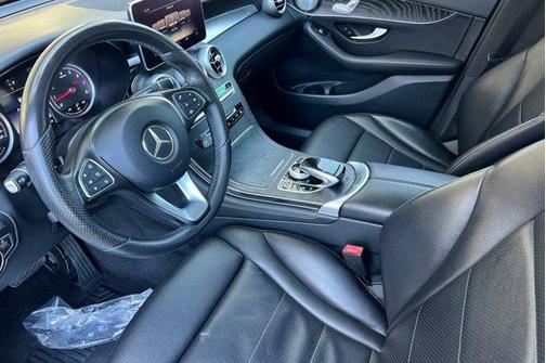 2016 Mercedes-Benz GLC 300 Base