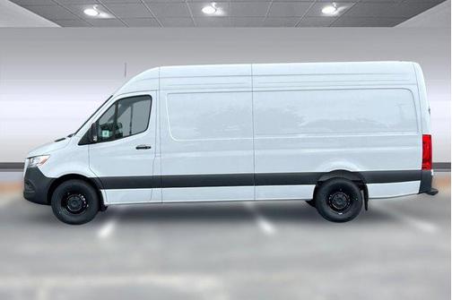 2025 Mercedes-Benz Sprinter 2500 High Roof