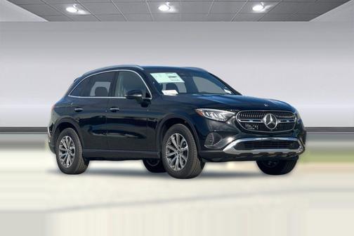 Black 2026 Mercedes-Benz GLC 300 4MATIC