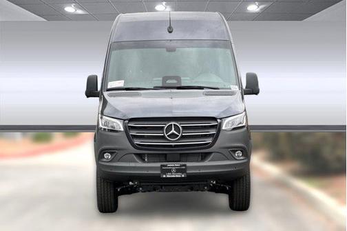 2026 Mercedes-Benz Sprinter 2500 Standard Roof
