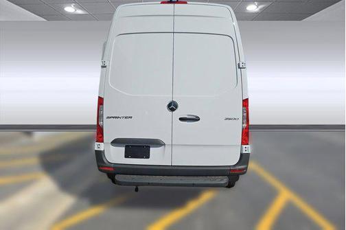 2025 Mercedes-Benz Sprinter 2500 Standard Roof