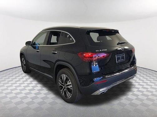 2025 Mercedes-Benz GLA 250 Base