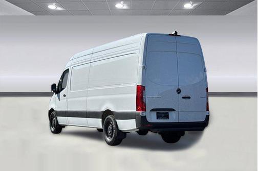2026 Mercedes-Benz Sprinter 2500 High Roof