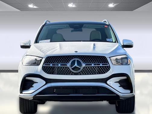 Polar White 2026 Mercedes-Benz GLE 450 4MATIC