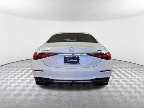 2025 Mercedes-Benz AMG S 63 E 4MATIC