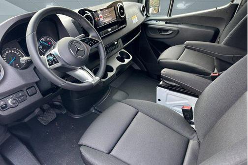 2024 Mercedes-Benz Sprinter 2500 High Roof