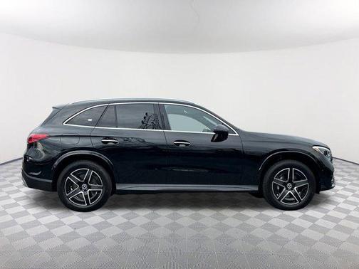2025 Mercedes-Benz GLC 350e Base
