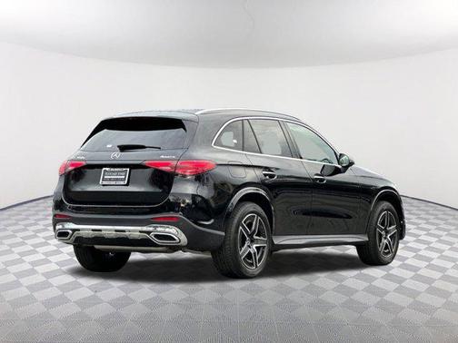 2025 Mercedes-Benz GLC 350e Base