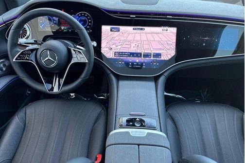 Polar White 2026 Mercedes-Benz EQS 400 EQS 400