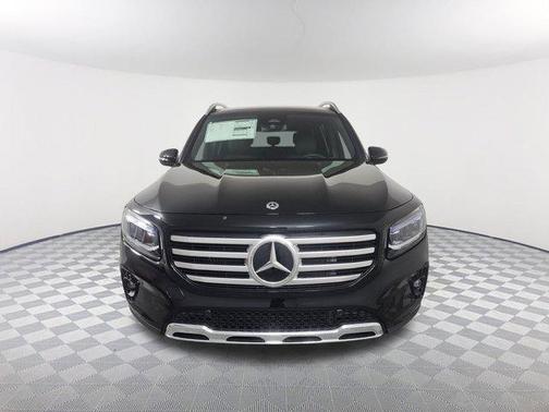2025 Mercedes-Benz GLB 250 4MATIC