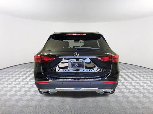 2025 Mercedes-Benz GLA 250 4MATIC