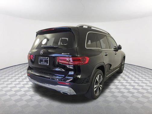 2025 Mercedes-Benz GLB 250 4MATIC