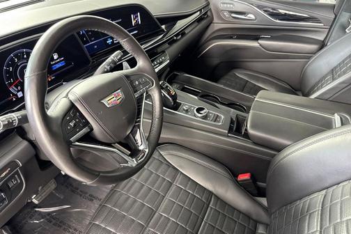 Crystal White Tricoat 2023 Cadillac Escalade ESV V-Series