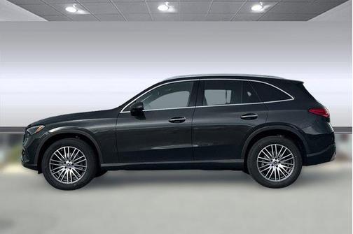 2026 Mercedes-Benz GLC 300 Base