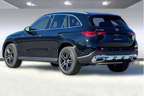2026 Mercedes-Benz GLC 300 Base