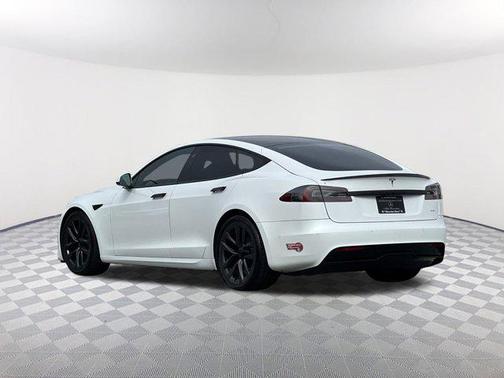 2022 Tesla Model S Plaid