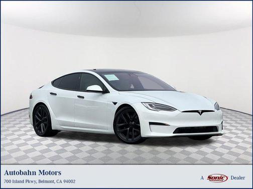 2022 Tesla Model S Plaid