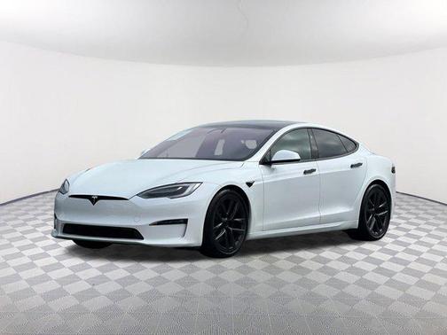 2022 Tesla Model S Plaid