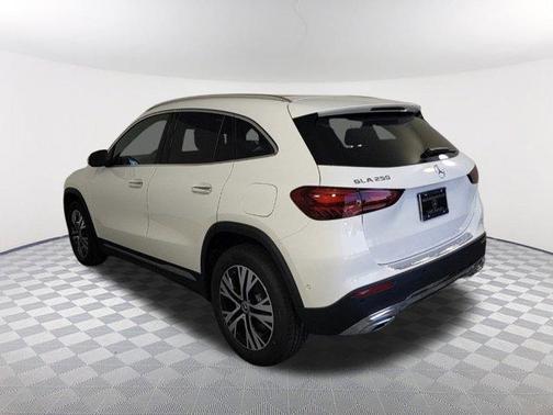 2025 Mercedes-Benz GLA 250 Base
