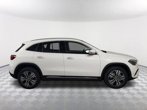 2025 Mercedes-Benz GLA 250 Base