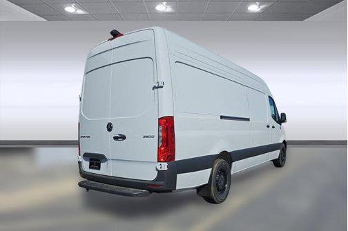 2025 Mercedes-Benz Sprinter 2500 High Roof