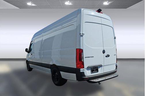 2025 Mercedes-Benz Sprinter 2500 High Roof
