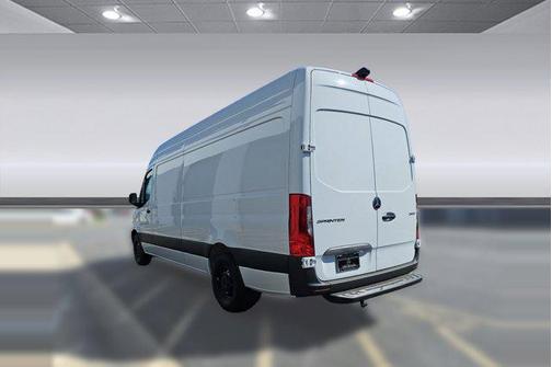 2025 Mercedes-Benz Sprinter 2500 High Roof