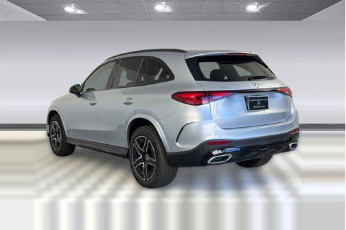 2026 Mercedes-Benz GLC 300 4MATIC