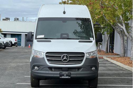 2025 Mercedes-Benz Sprinter 2500 High Roof
