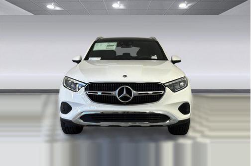Polar White 2026 Mercedes-Benz GLC 300 4MATIC