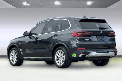 2023 BMW X5 PHEV xDrive45e
