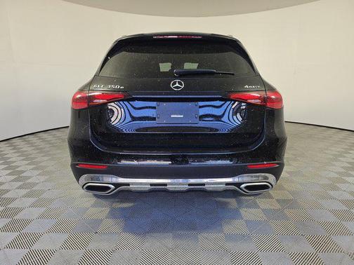2025 Mercedes-Benz GLC 350e Base
