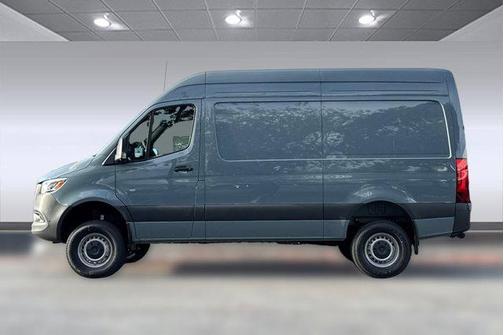 2026 Mercedes-Benz Sprinter 2500 Standard Roof