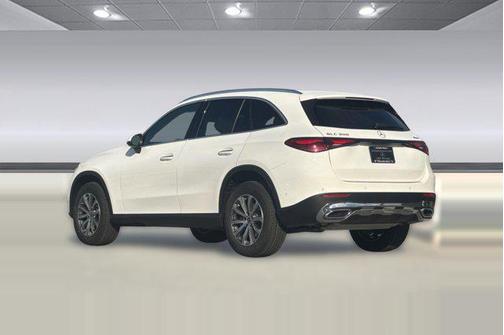 2026 Mercedes-Benz GLC 300 4MATIC