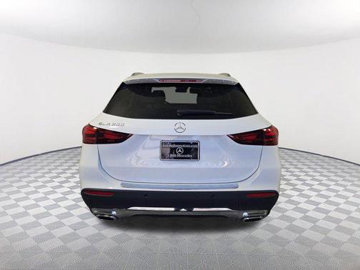2025 Mercedes-Benz GLA 250 Base
