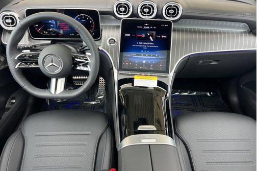 2026 Mercedes-Benz GLC 300 4MATIC