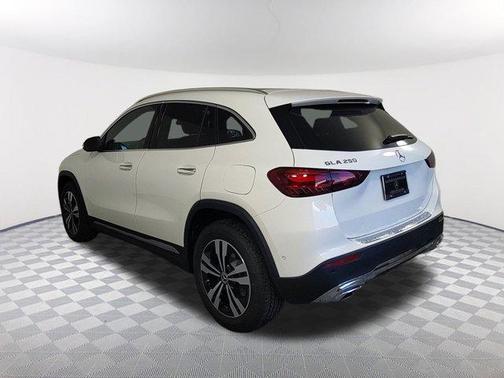 2025 Mercedes-Benz GLA 250 Base