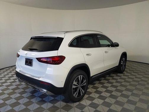 2025 Mercedes-Benz GLA 250 Base