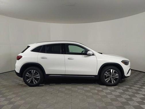 2025 Mercedes-Benz GLA 250 Base