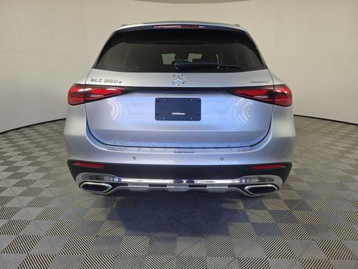 2025 Mercedes-Benz GLC 350e Base